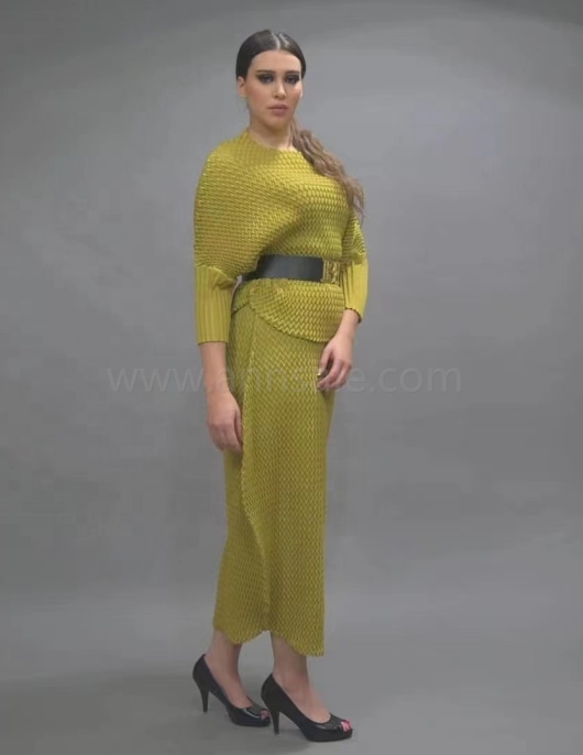 Recommend Miyake Pleated Two Piece Set Plus Size Women's Clothing Casual Dresses Polyester Elastane Dresses